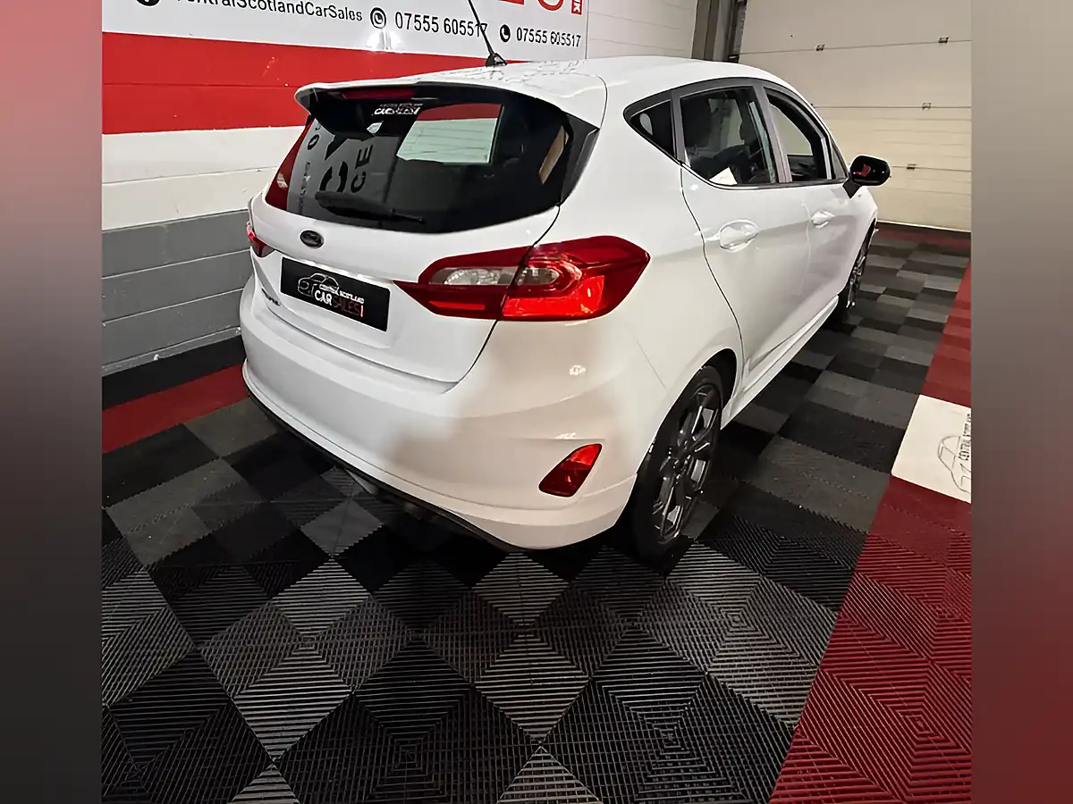 Used 2019 Ford Fiesta ST-Line White - Interior and Exterior details 15