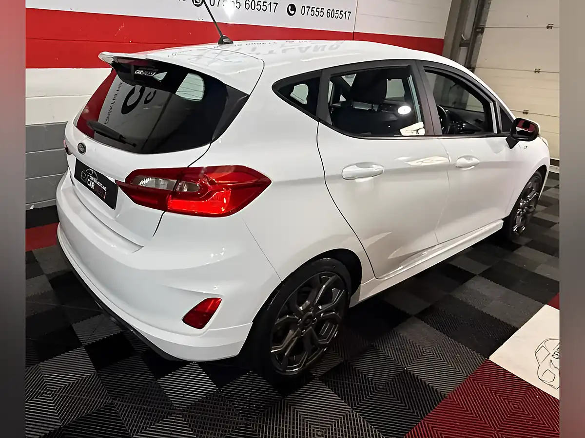 Used 2019 Ford Fiesta ST-Line White - Interior and Exterior details 16