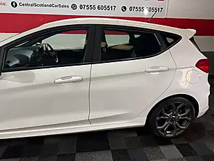 Used 2019 Ford Fiesta ST-Line White - Interior and Exterior details 4