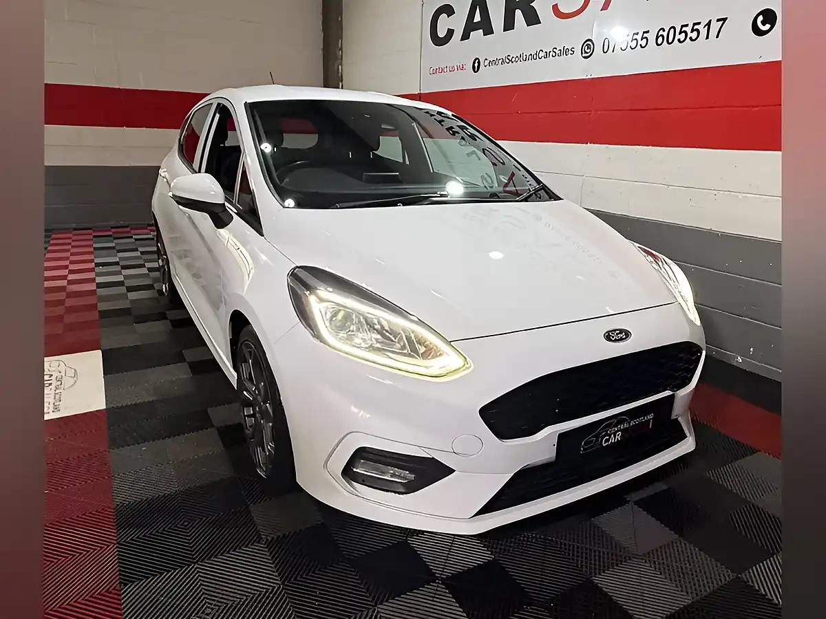 Used 2019 Ford Fiesta ST-Line White - Interior and Exterior details 5