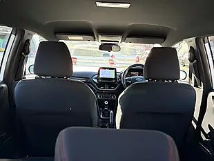 Used 2019 Ford Fiesta ST-Line White - Interior and Exterior details 12