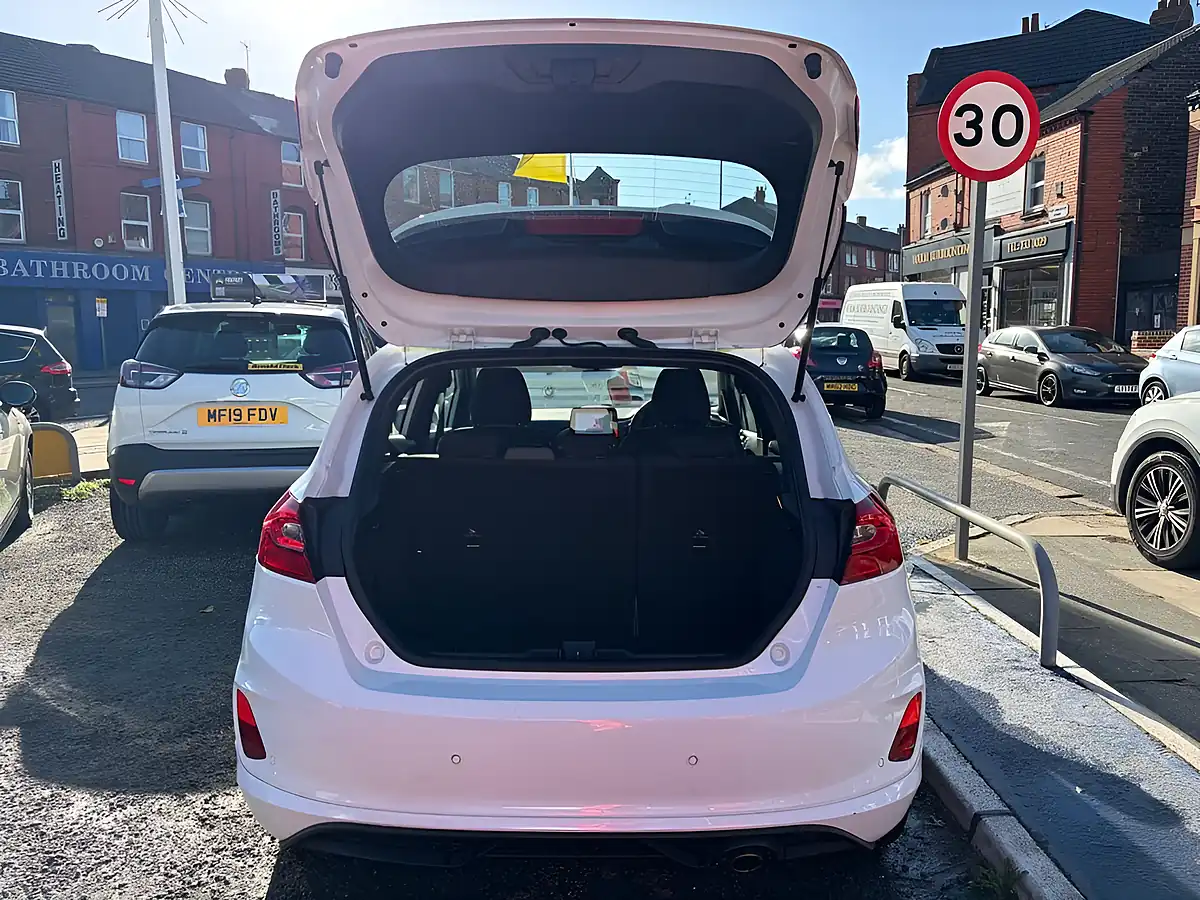 Used 2019 Ford Fiesta ST-Line White - Interior and Exterior details 9