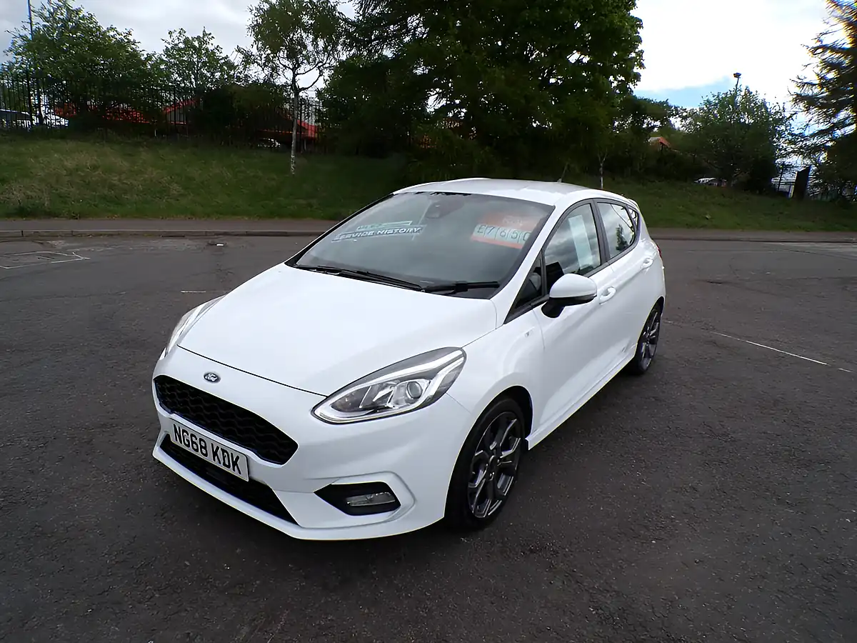 Used 2019 Ford Fiesta ST-Line White - Interior and Exterior details 7