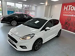 Used 2019 Ford Fiesta ST-Line White - Interior and Exterior details 11