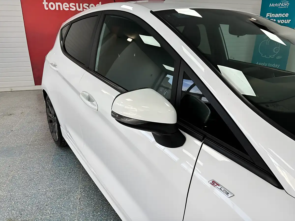 Used 2019 Ford Fiesta ST-Line White - Interior and Exterior details 15