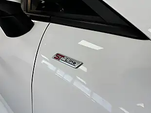 Used 2019 Ford Fiesta ST-Line White - Interior and Exterior details 16