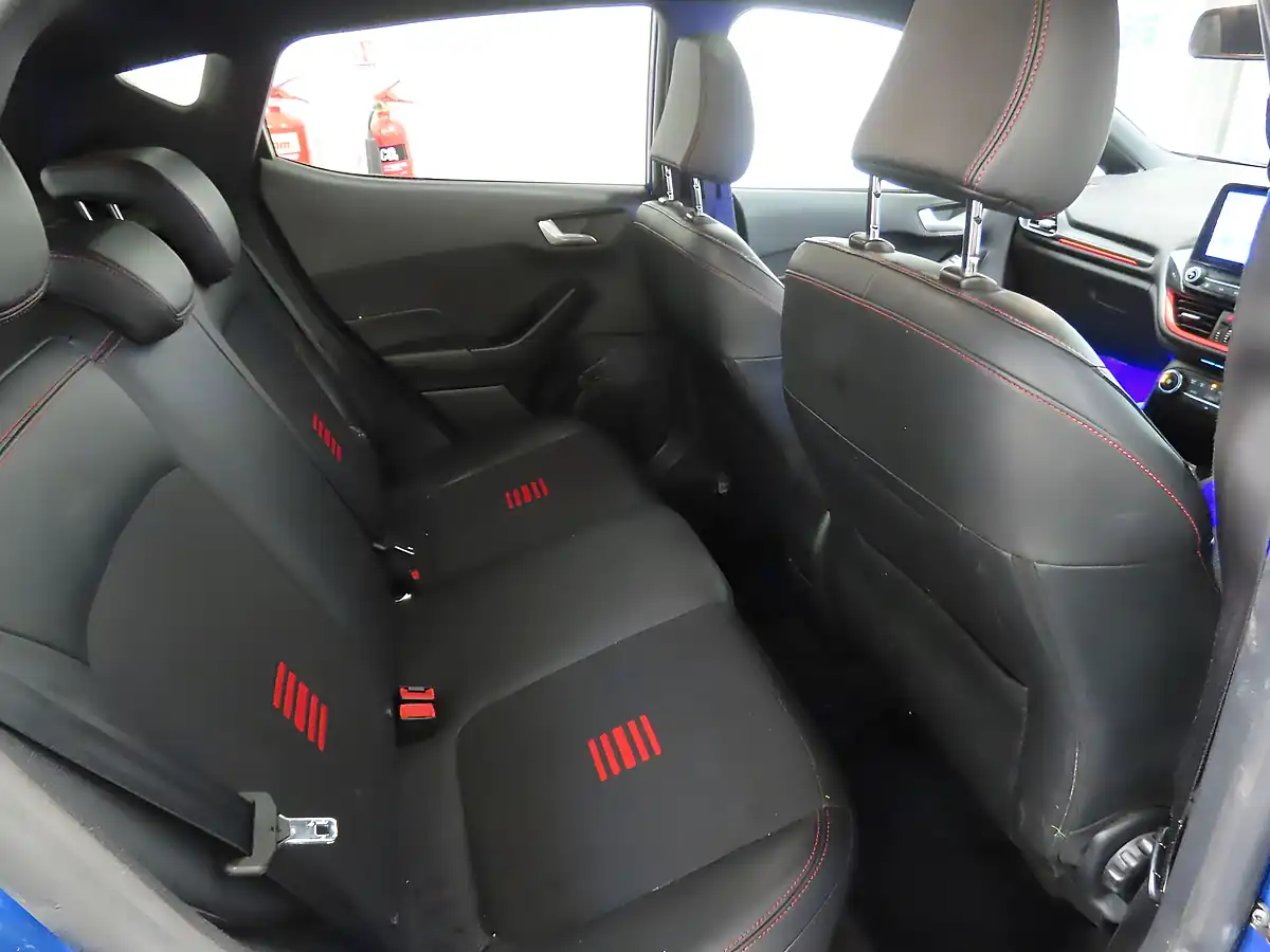 Used 2019 Ford Fiesta ST-Line X Blue - Interior and Exterior details 11