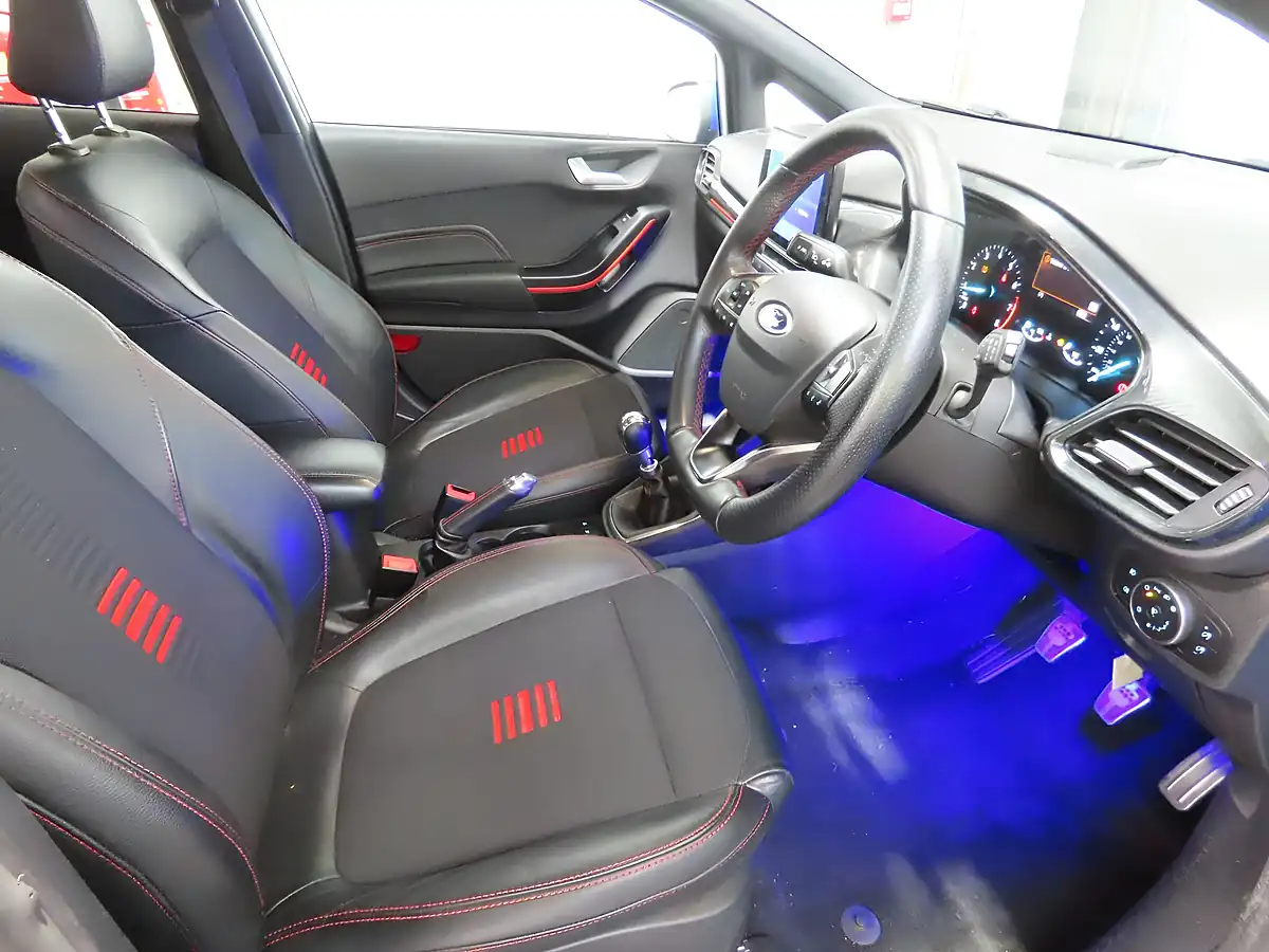 Used 2019 Ford Fiesta ST-Line X Blue - Interior and Exterior details 8