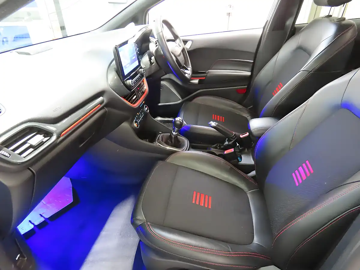 Used 2019 Ford Fiesta ST-Line X Blue - Interior and Exterior details 9