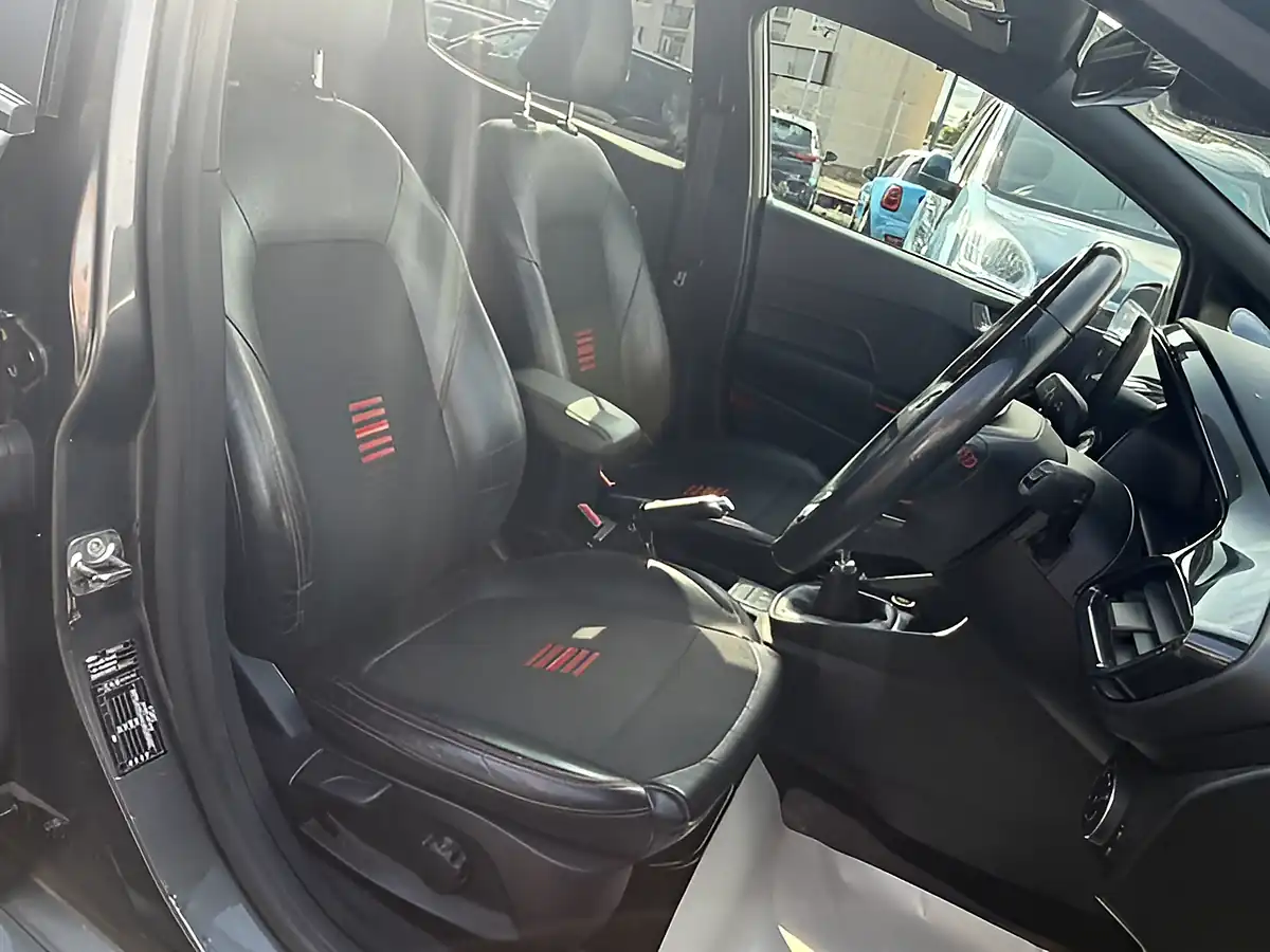 Used 2019 Ford Fiesta ST-Line X Grey - Interior and Exterior details 16