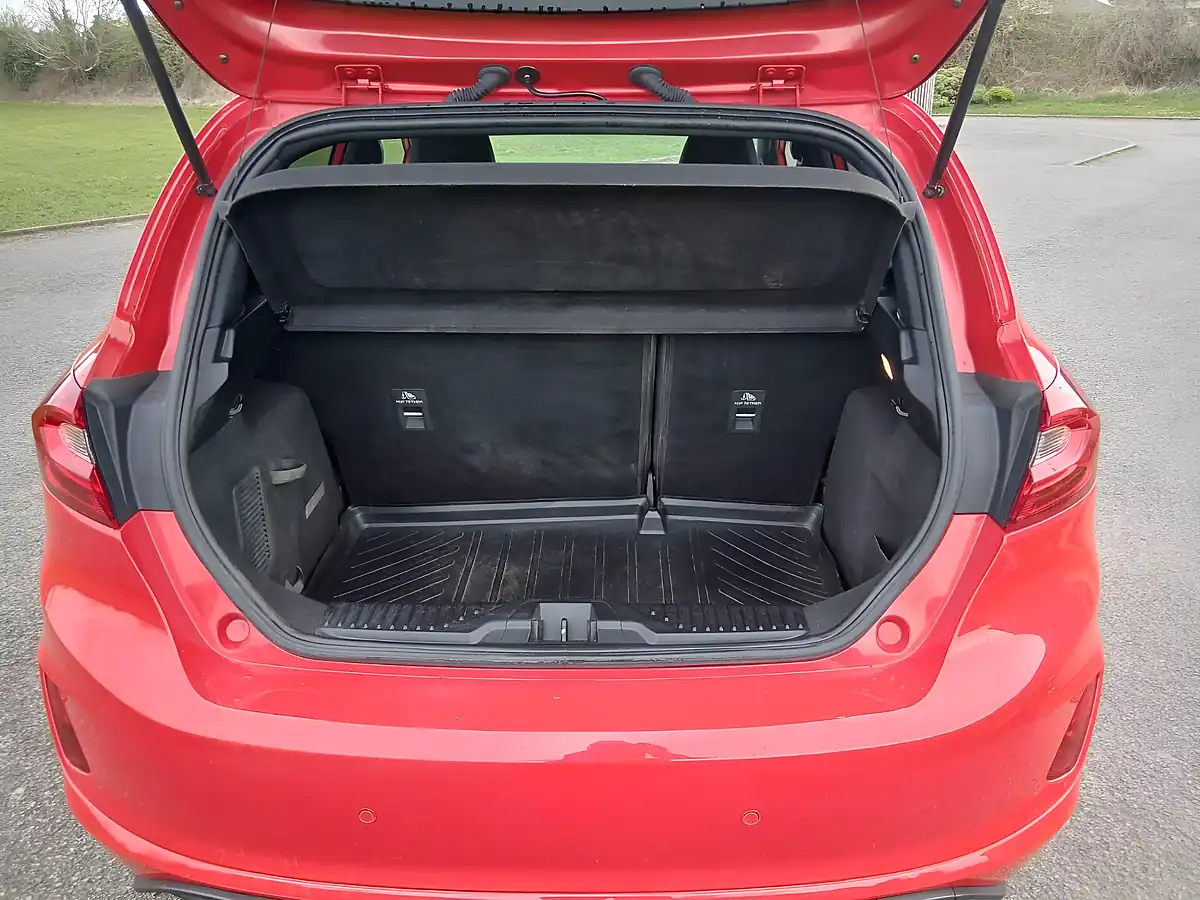 Used 2019 Ford Fiesta ST-Line X Red - Interior and Exterior details 11