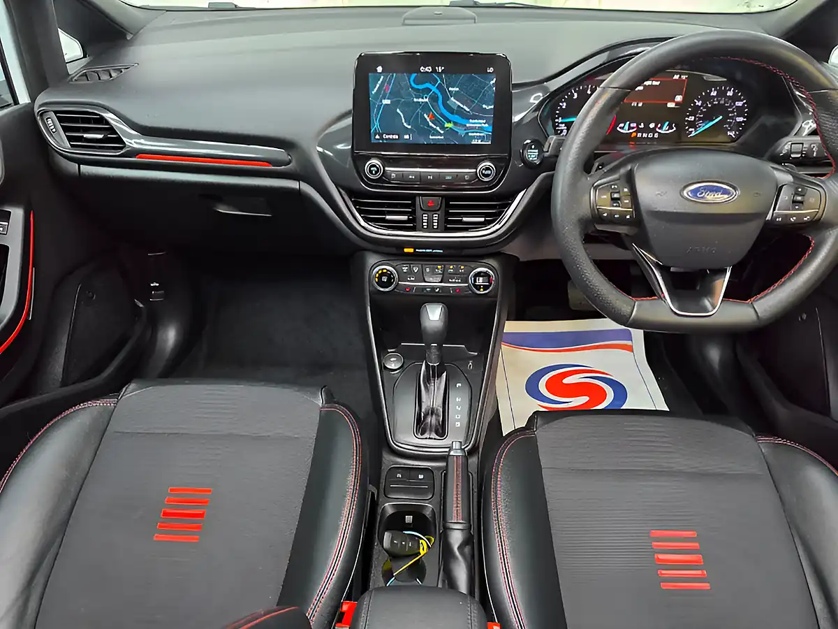 Used 2019 Ford Fiesta ST-Line X White - Interior and Exterior details 12