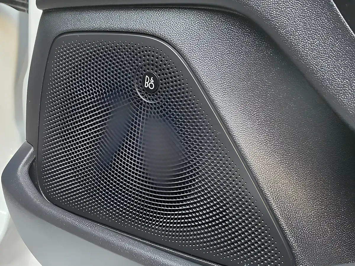 Used 2019 Ford Fiesta ST-Line X White - Interior and Exterior details 17