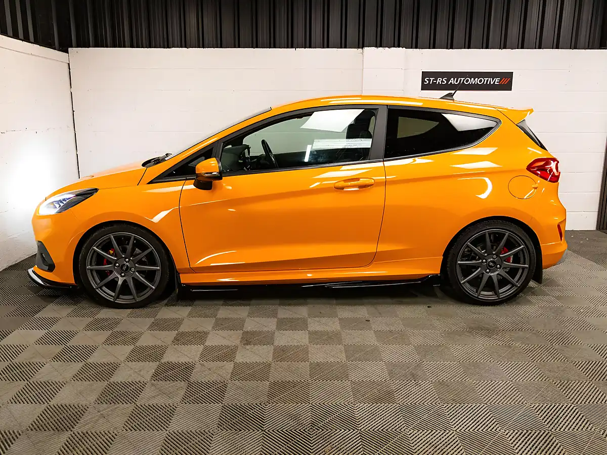 Used 2019 Ford Fiesta ST Performance Edition Orange - Interior and Exterior details 4
