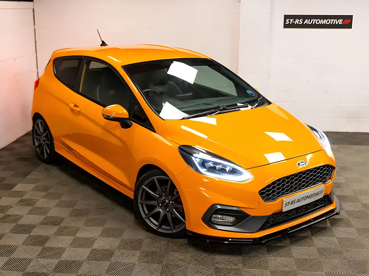 Used 2019 Ford Fiesta ST Performance Edition Orange - Interior and Exterior details 5