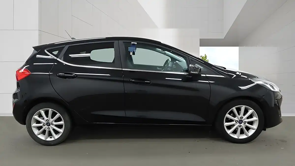 Used 2019 Ford Fiesta Titanium Black - Interior and Exterior details 10