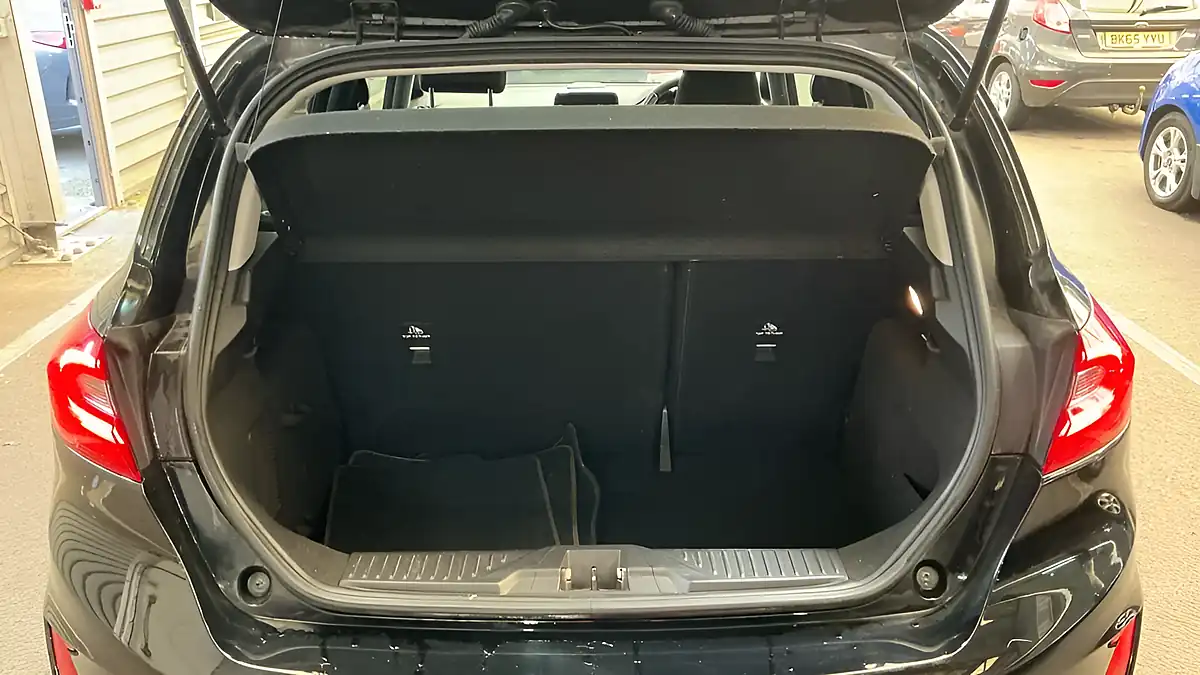 Used 2019 Ford Fiesta Titanium Black - Interior and Exterior details 14