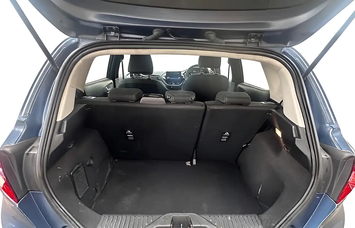 Used 2019 Ford Fiesta Titanium Blue - Interior and Exterior details 10