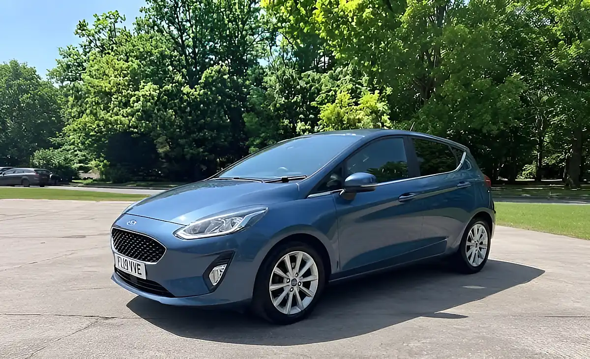 Used 2019 Ford Fiesta Titanium Blue - Interior and Exterior details 8