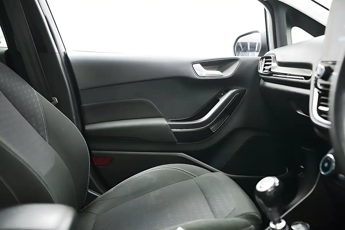Used 2019 Ford Fiesta Titanium Blue - Interior and Exterior details 15