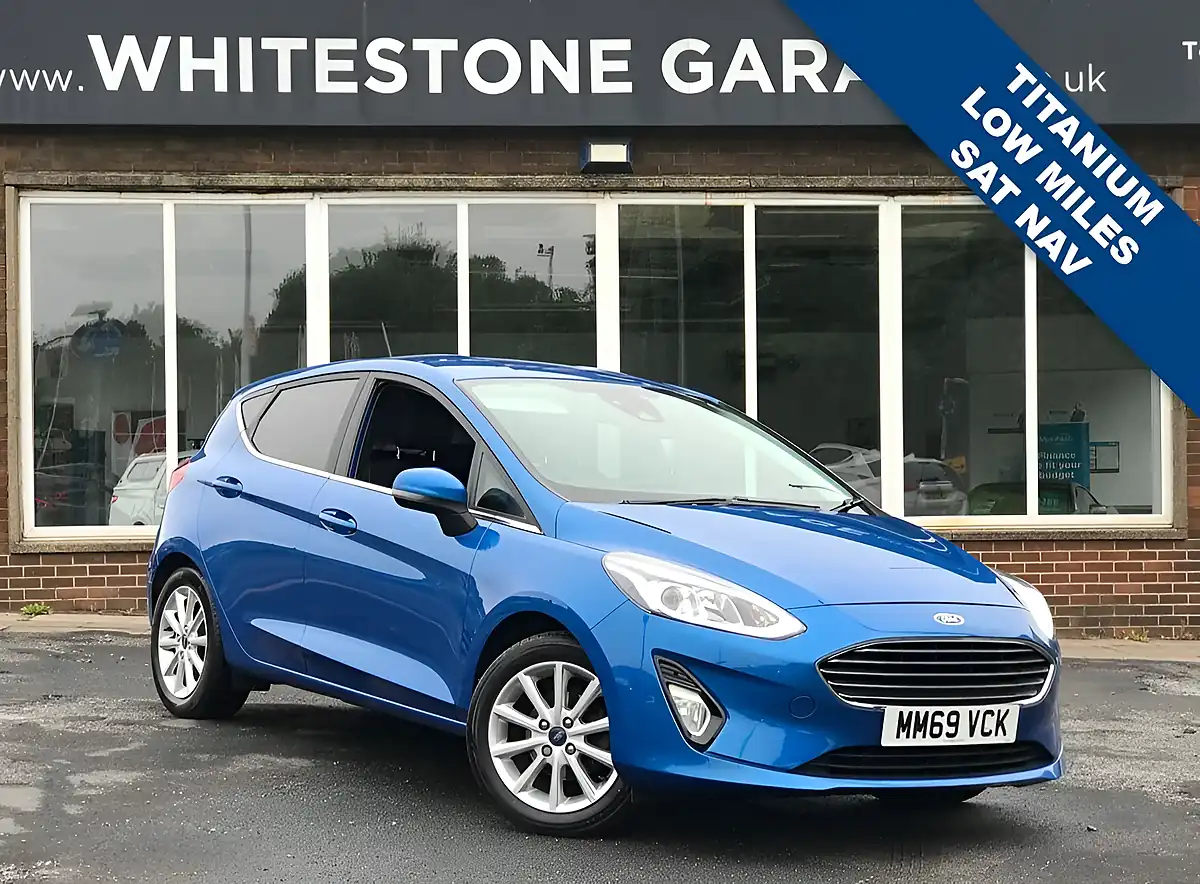 Used 2019 Ford Fiesta Titanium Bright Blue - Front View