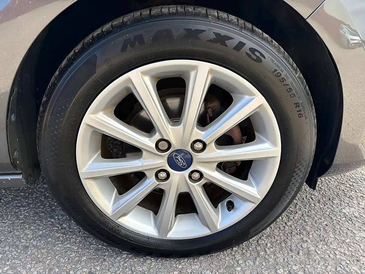 Used 2019 Ford Fiesta Titanium Grey - Interior and Exterior details 19