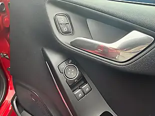 Used 2019 Ford Fiesta Titanium Red - Interior and Exterior details 16