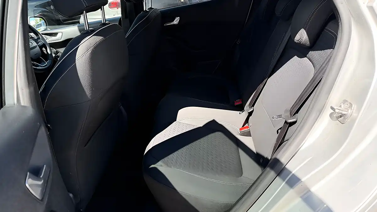 Used 2019 Ford Fiesta Titanium Silver - Interior and Exterior details 19