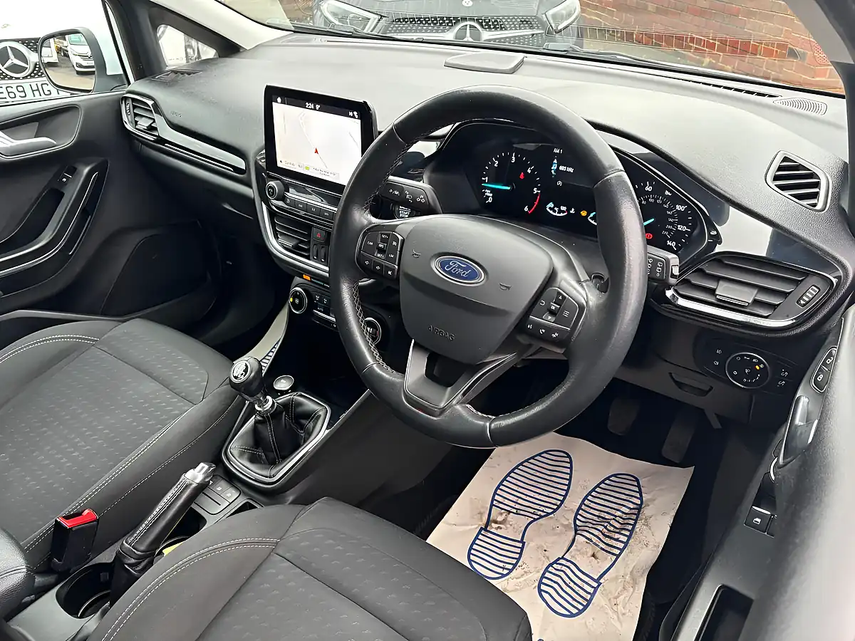 Used 2019 Ford Fiesta Titanium White - Interior and Exterior details 10
