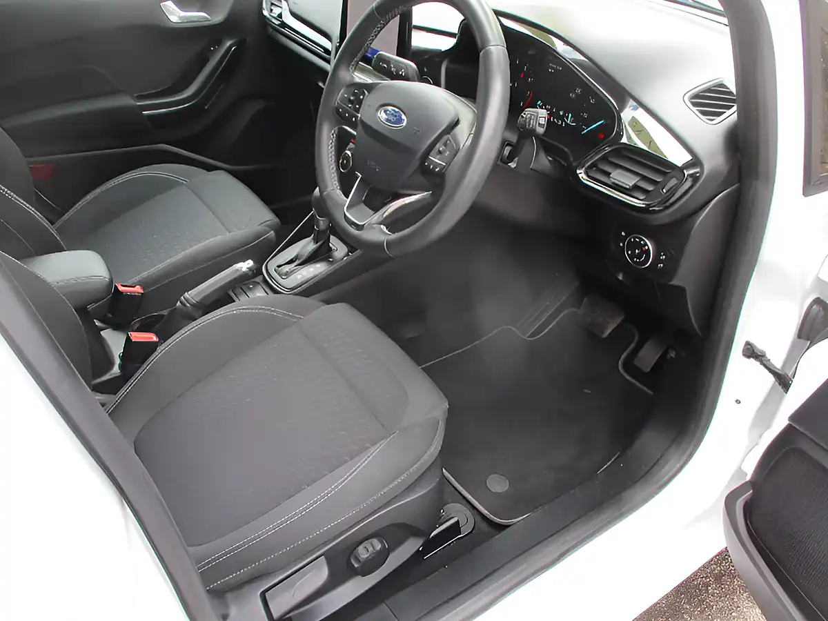Used 2019 Ford Fiesta Titanium White - Interior and Exterior details 16