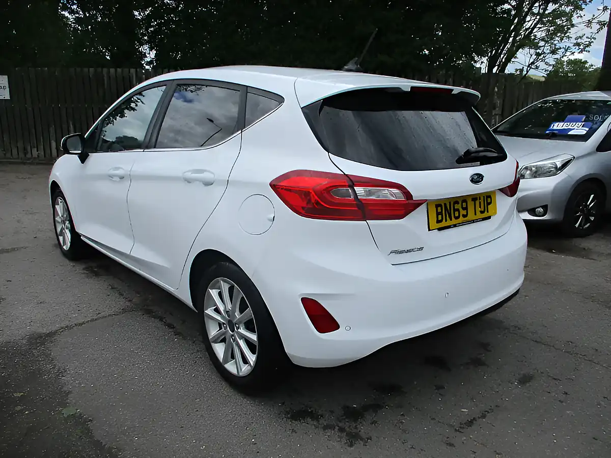 Used 2019 Ford Fiesta Titanium White - Interior and Exterior details 8