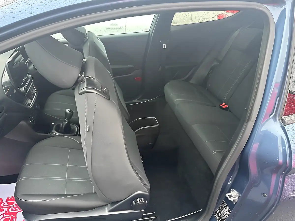 Used 2019 Ford Fiesta Trend Blue - Interior and Exterior details 15