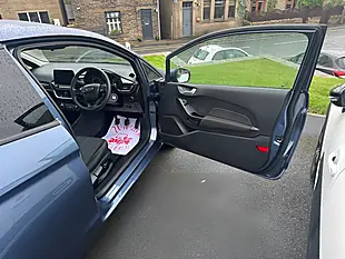 Used 2019 Ford Fiesta Trend Blue - Interior and Exterior details 9