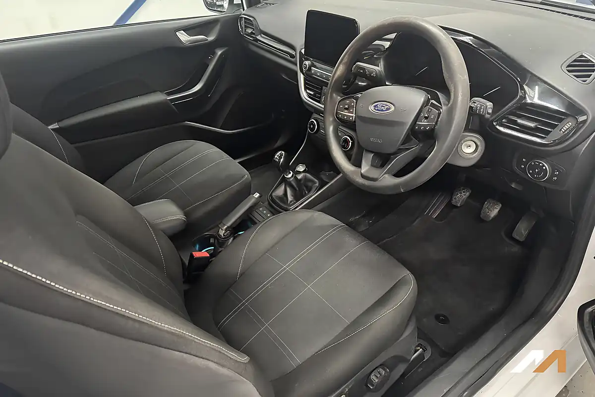 Used 2019 Ford Fiesta Van Car Derived Van White - Interior and Exterior details 17