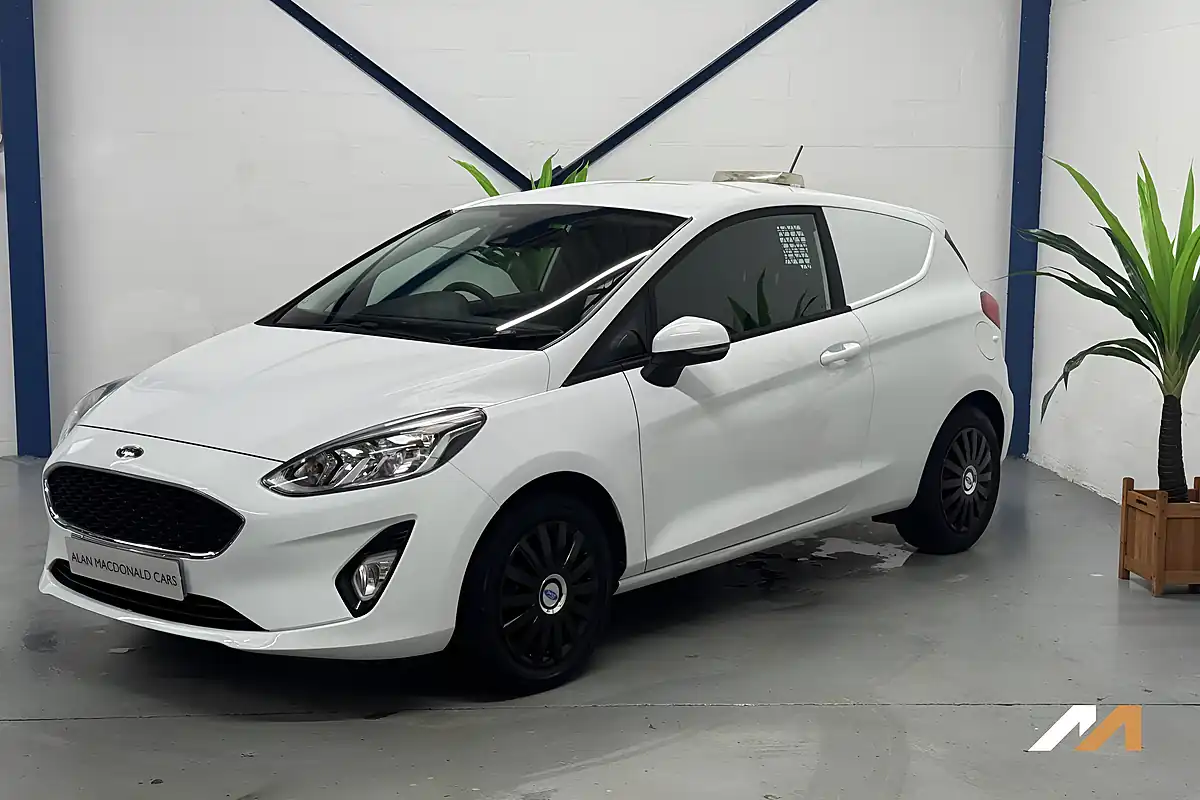 Used 2019 Ford Fiesta Van Car Derived Van White - Interior and Exterior details 6