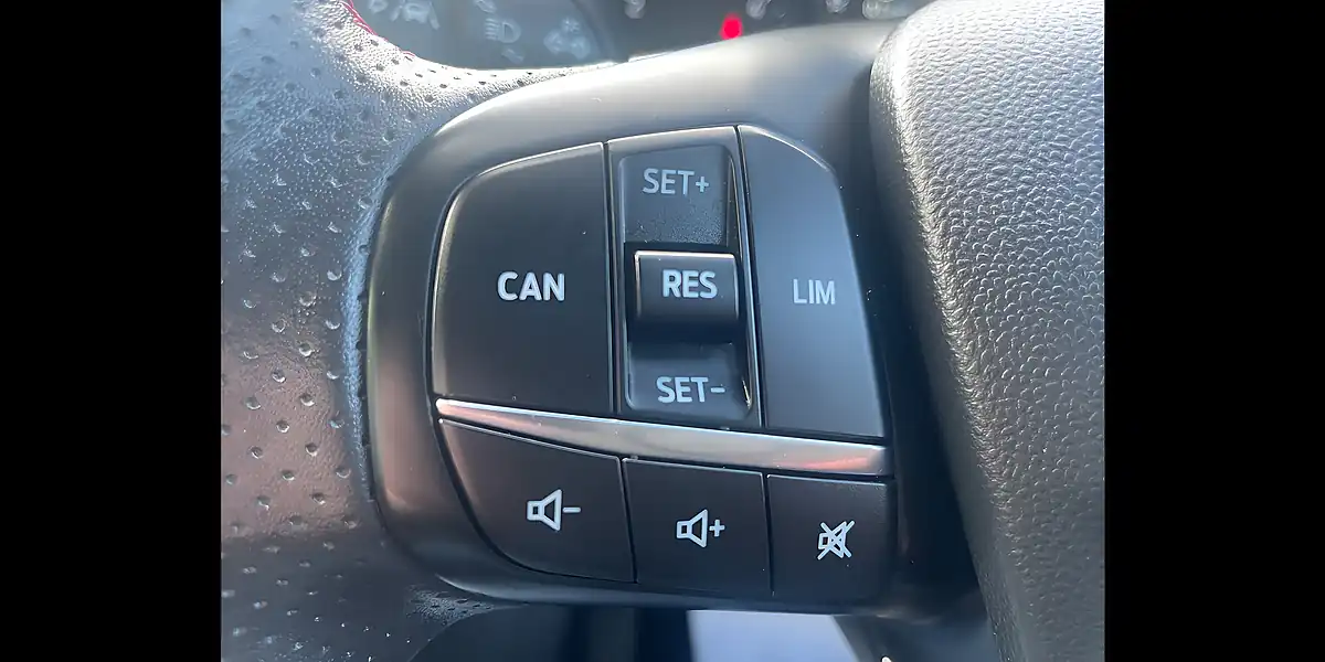 Used 2019 Ford Fiesta Van Sport Polar White - Interior and Exterior details 17