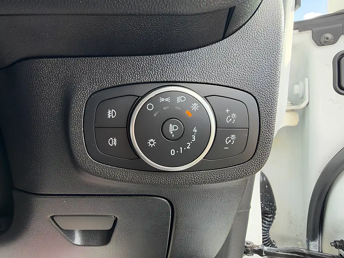 Used 2019 Ford Fiesta Van Sport White - Interior and Exterior details 18