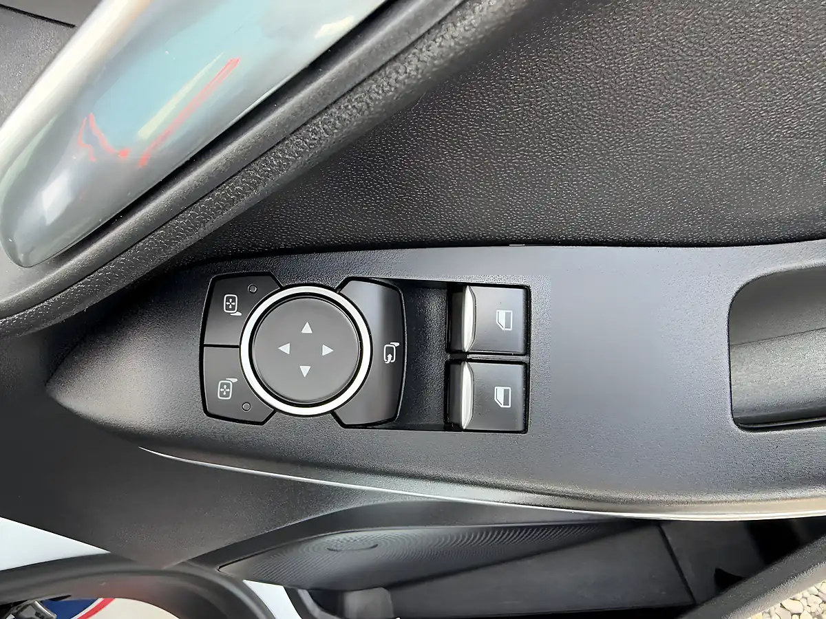 Used 2019 Ford Fiesta Van Sport White - Interior and Exterior details 19