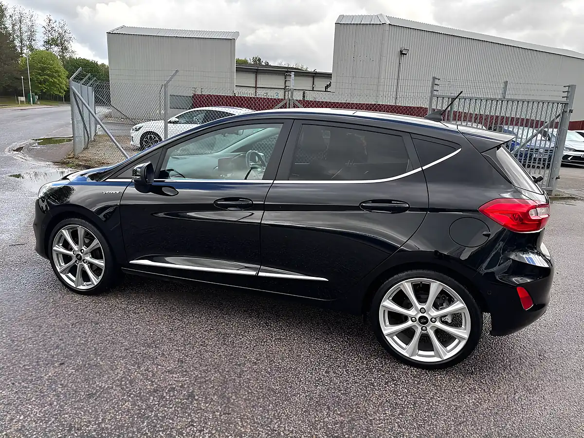 Used 2019 Ford Fiesta Vignale Black - Interior and Exterior details 11