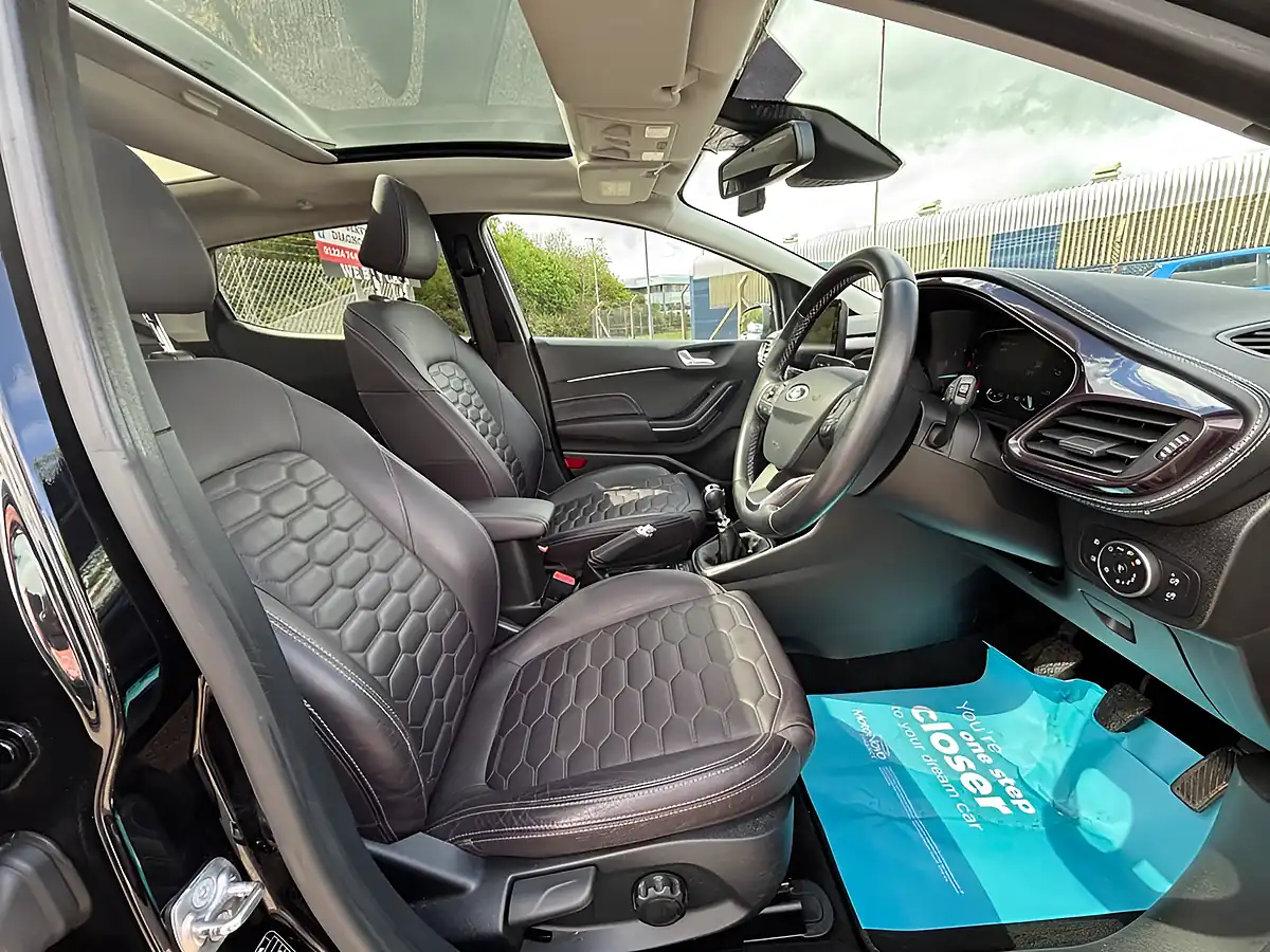 Used 2019 Ford Fiesta Vignale Black - Interior and Exterior details 20