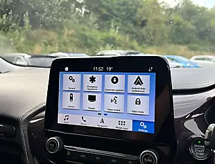 Used 2019 Ford Fiesta Vignale Red - Interior and Exterior details 14