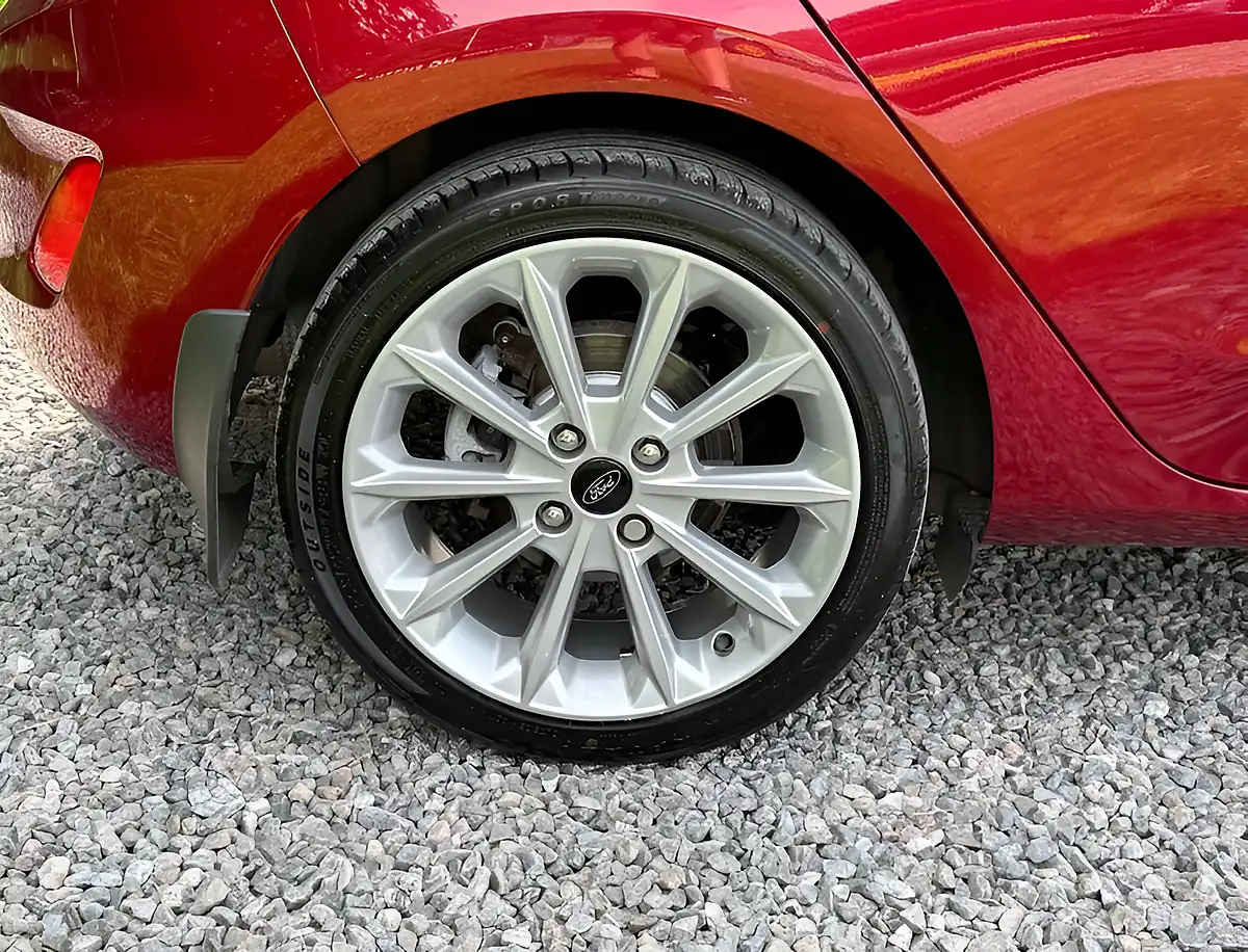 Used 2019 Ford Fiesta Vignale Red - Interior and Exterior details 9