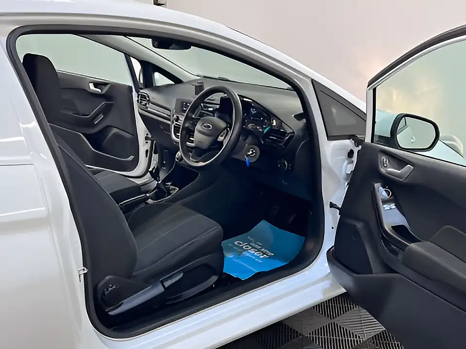 Used 2019 Ford Fiesta White - Interior and Exterior details 10