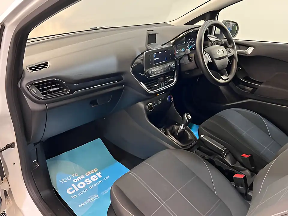 Used 2019 Ford Fiesta White - Interior and Exterior details 15