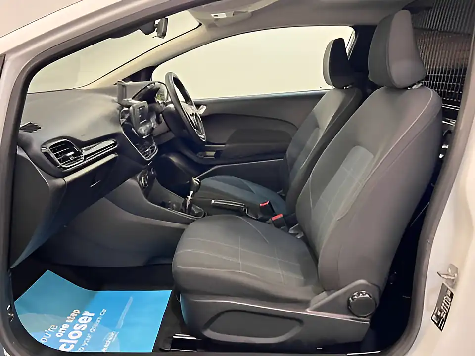 Used 2019 Ford Fiesta White - Interior and Exterior details 16