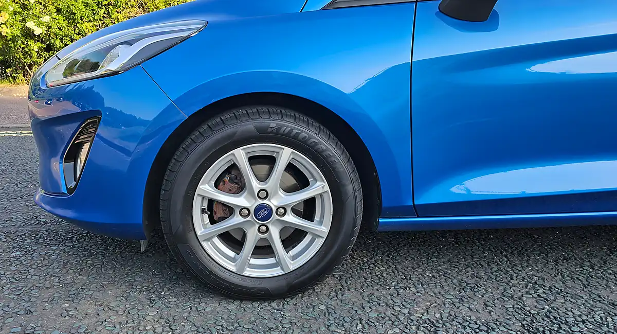 Used 2019 Ford Fiesta Zetec Blue - Interior and Exterior details 10