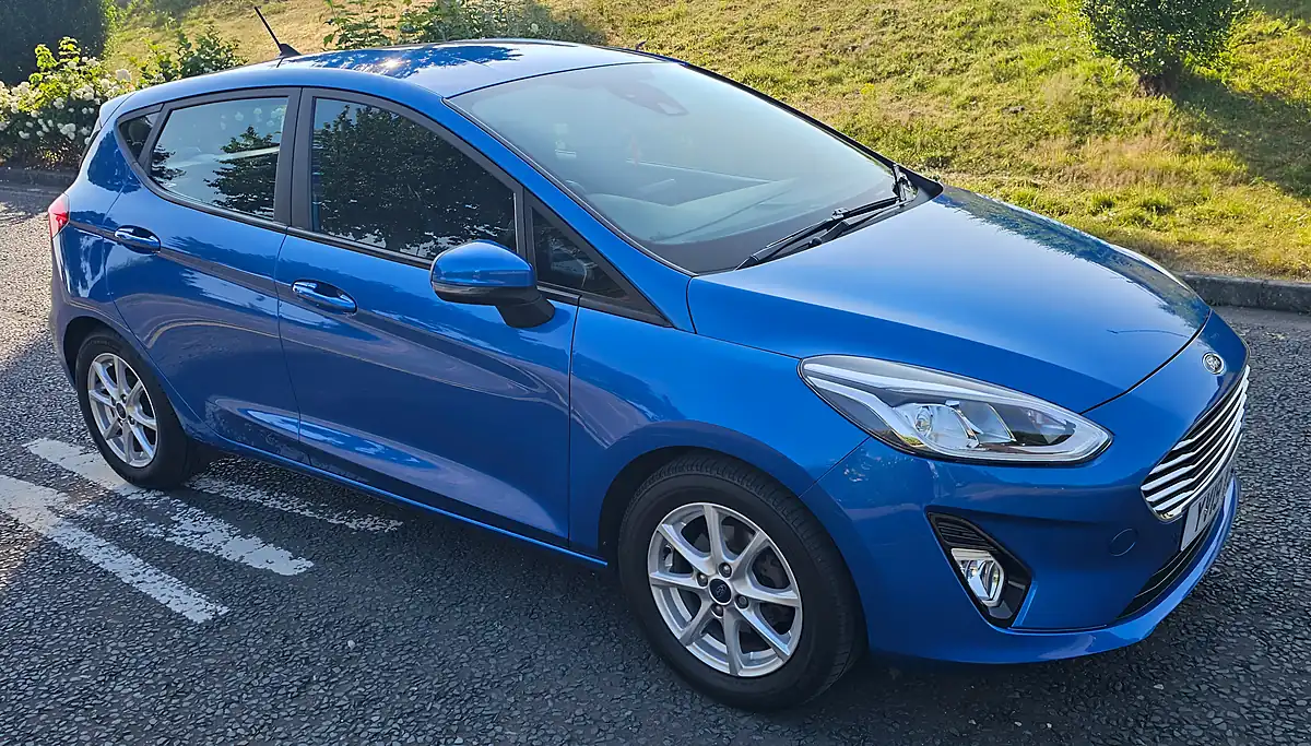 Used 2019 Ford Fiesta Zetec Blue - Interior and Exterior details 3