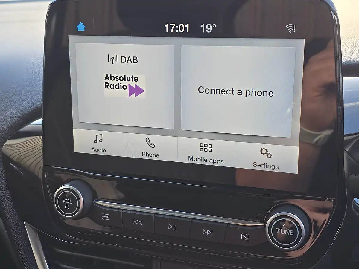 Used 2019 Ford Fiesta Zetec Blue - Interior and Exterior details 10