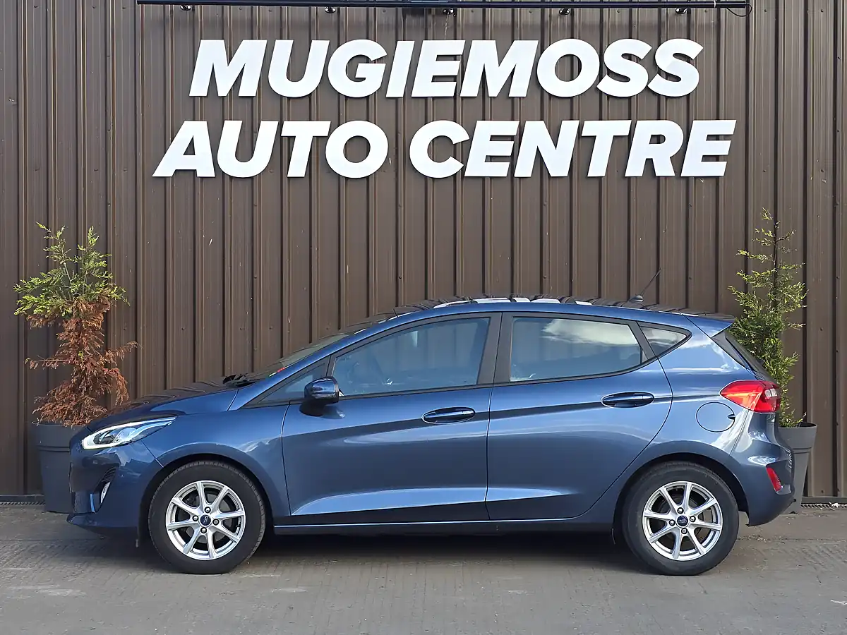 Used 2019 Ford Fiesta Zetec Blue - Interior and Exterior details 4