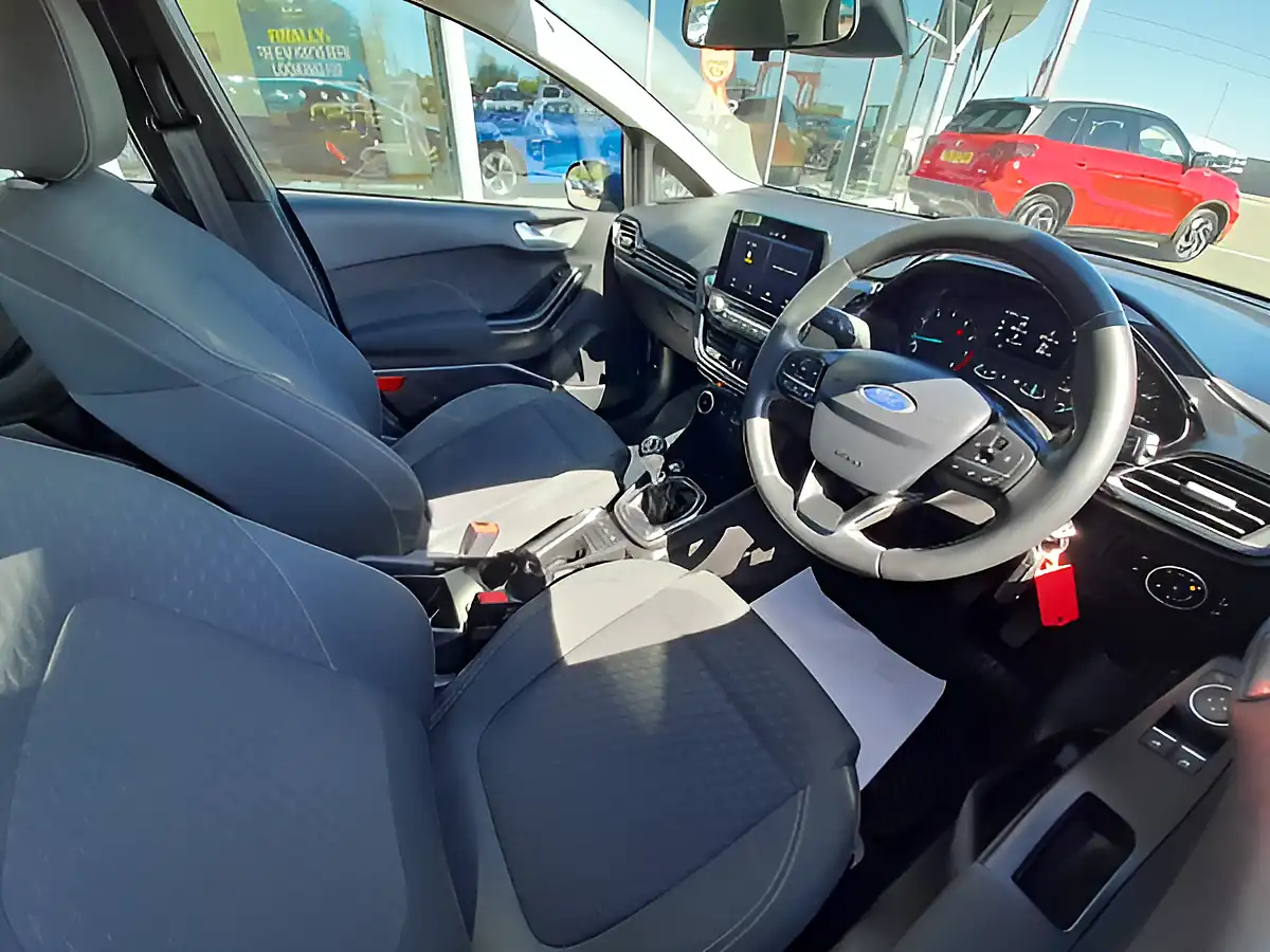 Used 2019 Ford Fiesta Zetec Blue - Interior and Exterior details 12